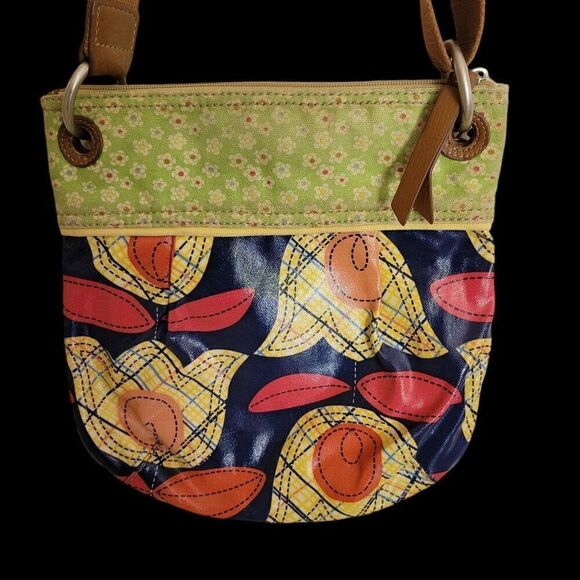 Vintage Fossil Floral Pattern Crossbody Bag With Adjustable Strap - Picture 6 of 6